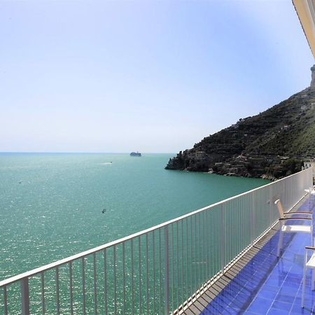 Nel Blu Dipinto Di Blu Villa ราเวลโล ภายนอก รูปภาพ