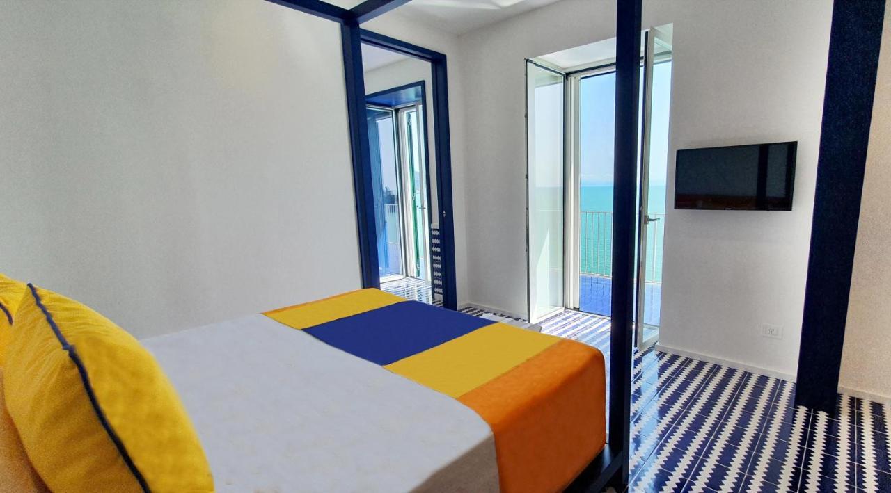 Nel Blu Dipinto Di Blu Villa ราเวลโล ภายนอก รูปภาพ